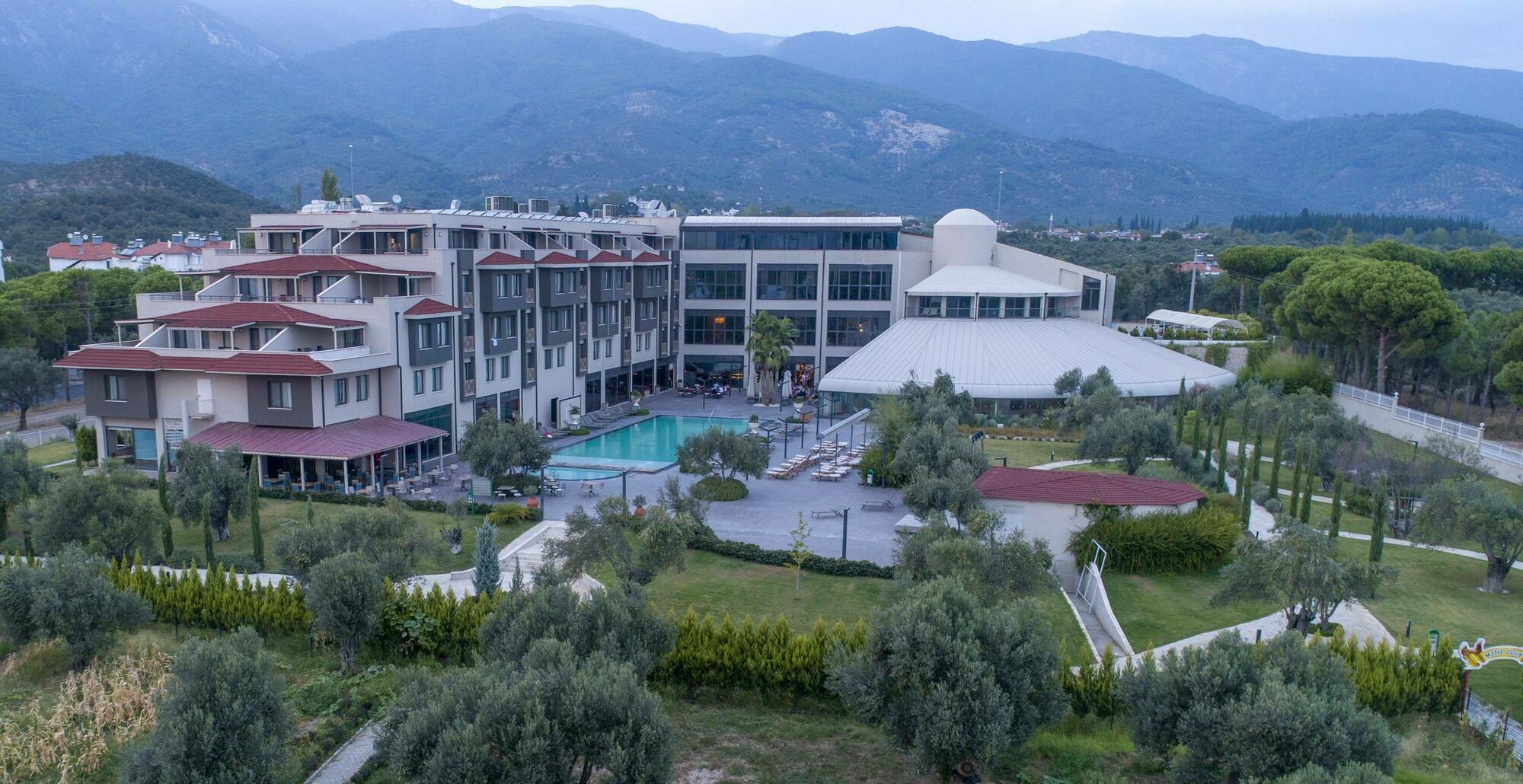 Ramada Resort Kazdaglari Thermal & Spa Gure Exterior foto